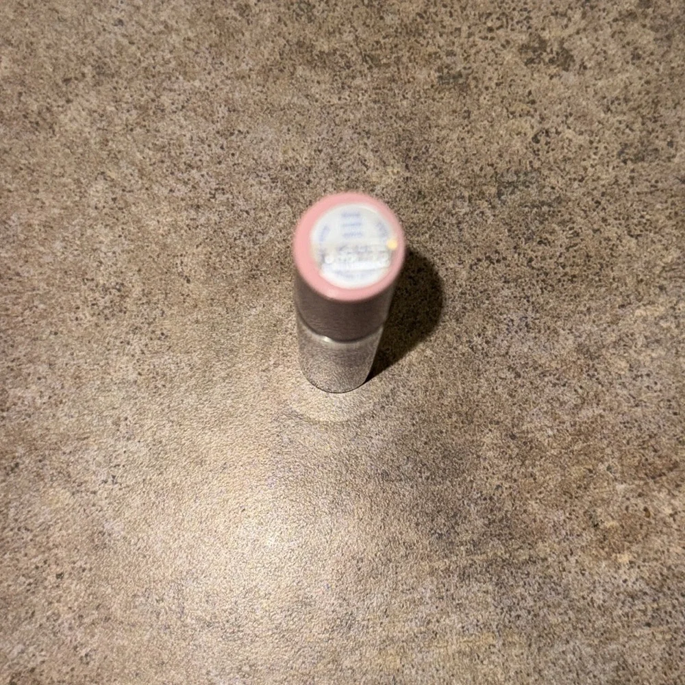 Covergirl lipslicks lip balms in demure discontinued no packaging‎